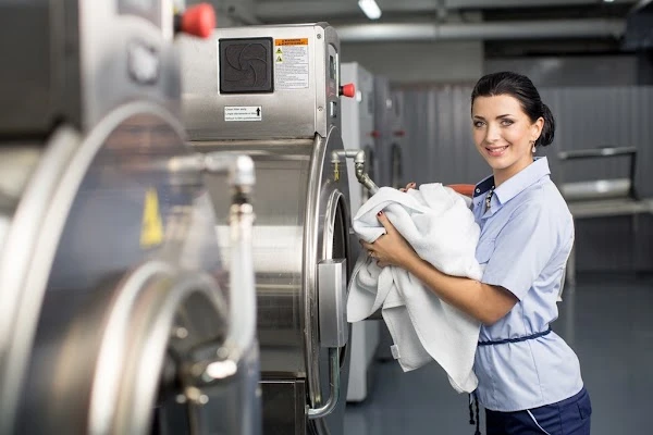 Maximizing Convenience with Laundry Pickup & Delivery