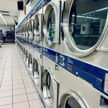 washer & Dryers