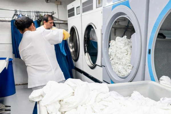 The Incredible Benefits and Features of Commercial Laundry Systems