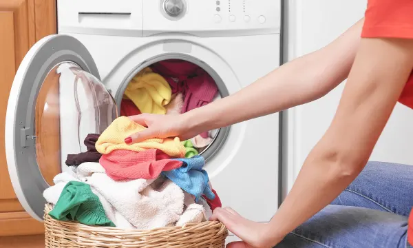A Guide to Preparing Your Clothes for Laundry Service