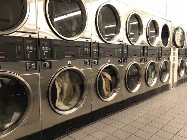 local laundry pickup