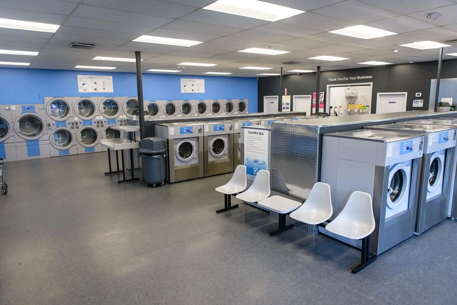 Laundromat Services Near Brighton Park Chicago – Fast Laundry Solutions