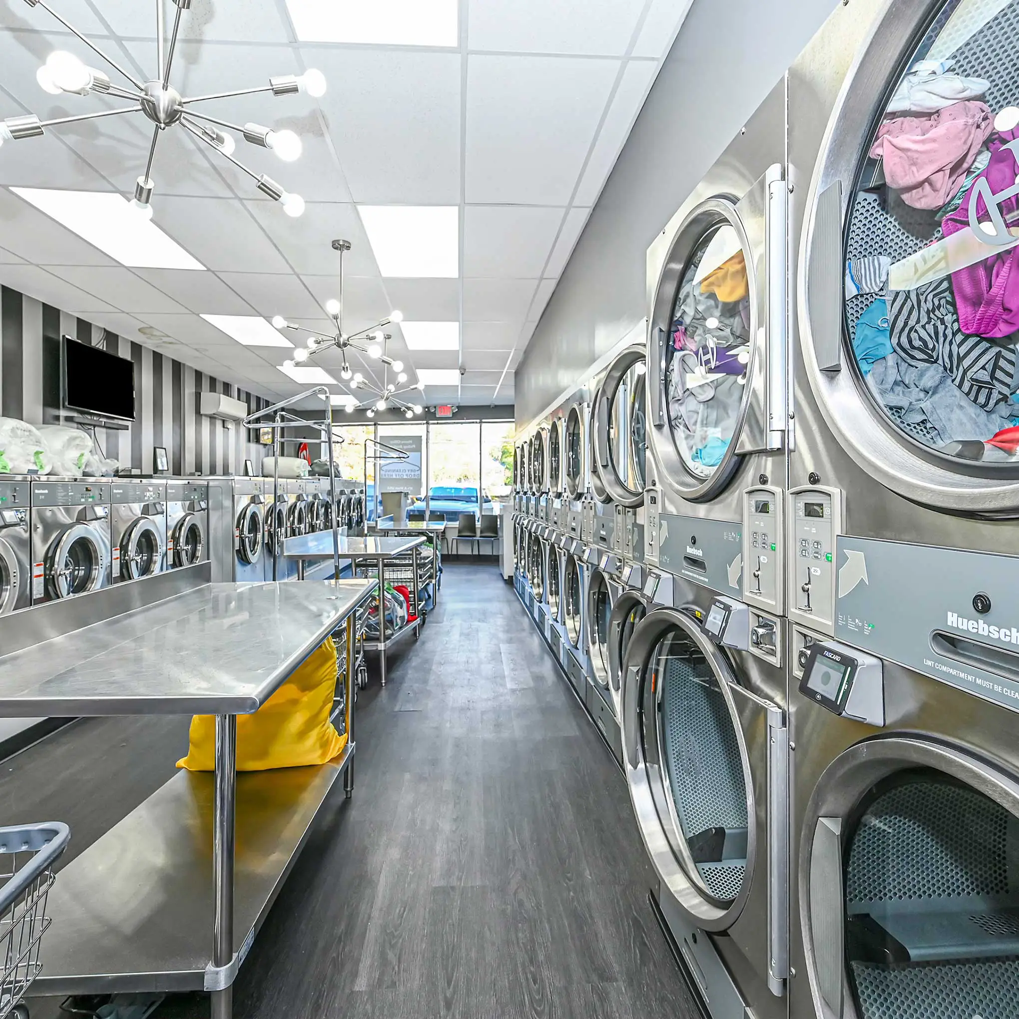 Laundry Services Available for Chinatown Residents