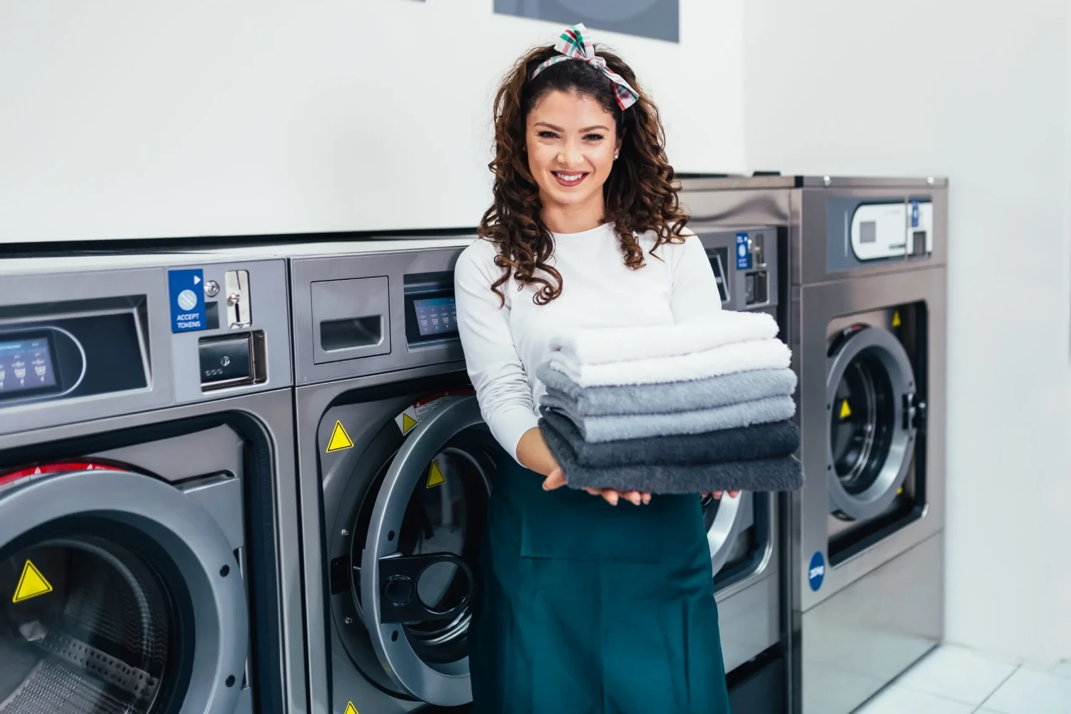Laundry Near Chinatown Chicago: Pickup, Delivery & Wash & Fold Options Explained